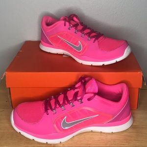 All pink nike shoe!!